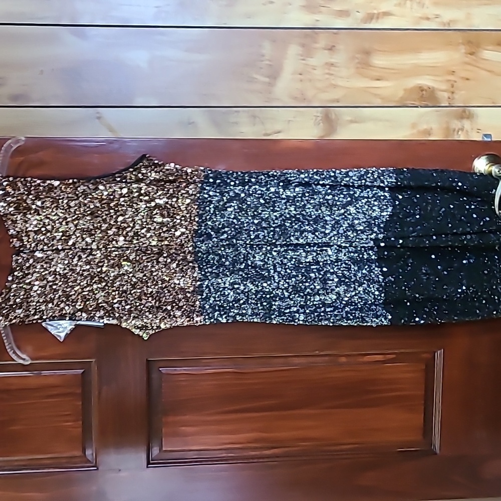 DRESS - Picture 2 of 2